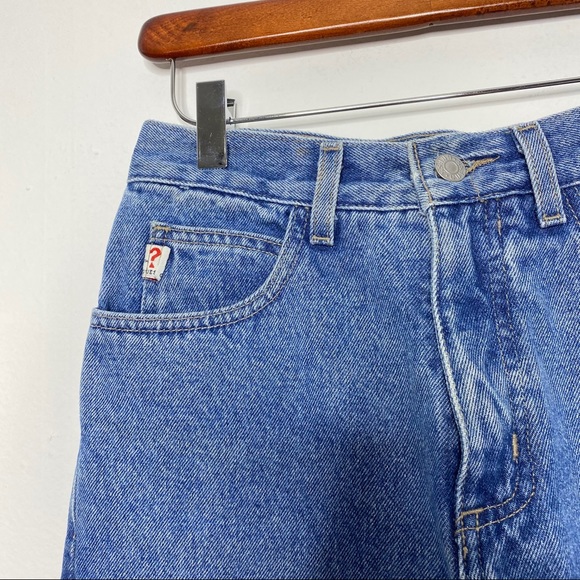 Vintage Guess High Waisted Mom Jeans - Picture 10 of 16